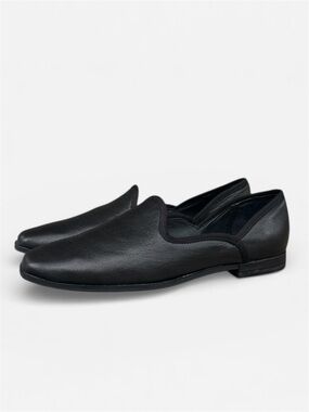 CHELSEA & VIOLET Lousa Leather Loafer in Black Size 7